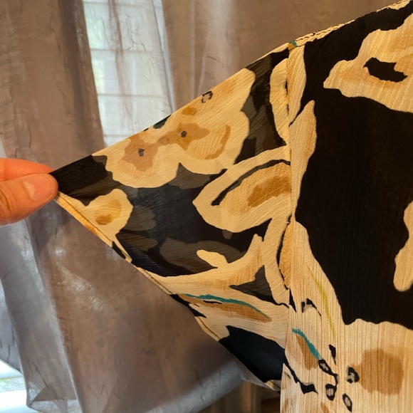 Jones wear blouse. Size 18 - Picture 5 of 6